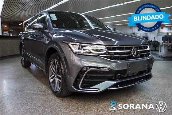 VOLKSWAGEN TIGUAN 2.0 300 TSI GASOLINA ALLSPACE R-LINE AUTOMÁTICO VOLKSWAGEN TIGUAN 2.0 300 TSI GASOLINA ALLSPACE R-LINE AUTOMÁTICO